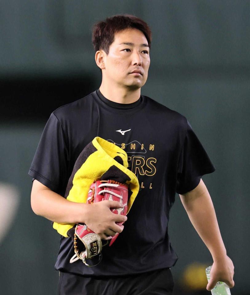 　石井の先発転向に太鼓判を押した岩崎