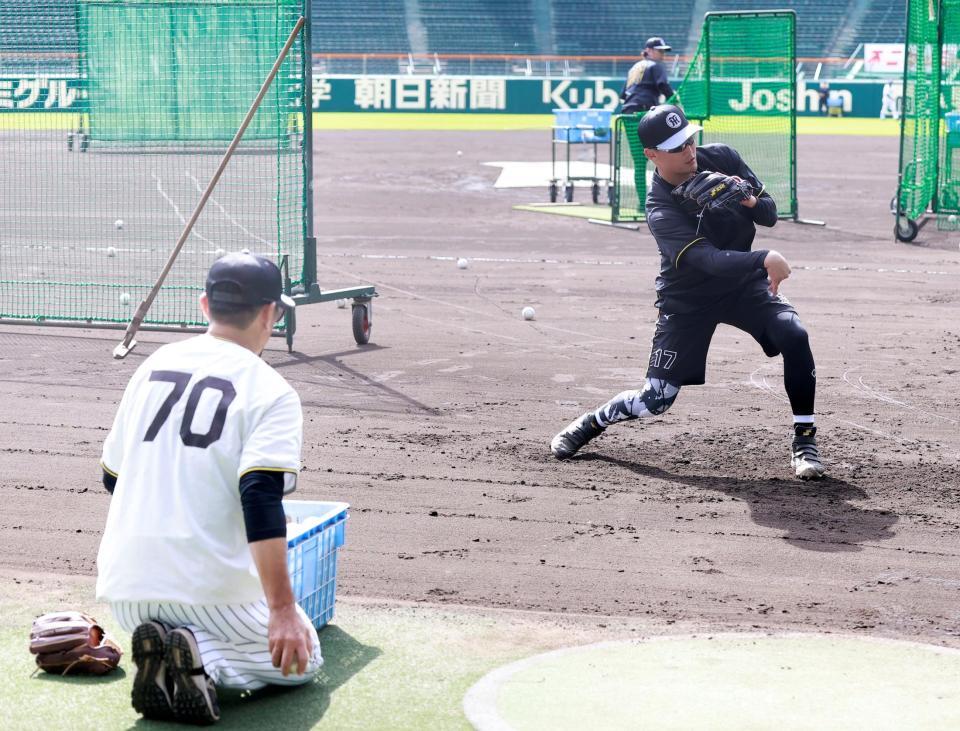 守備練習をする元山（撮影・西田忠信）