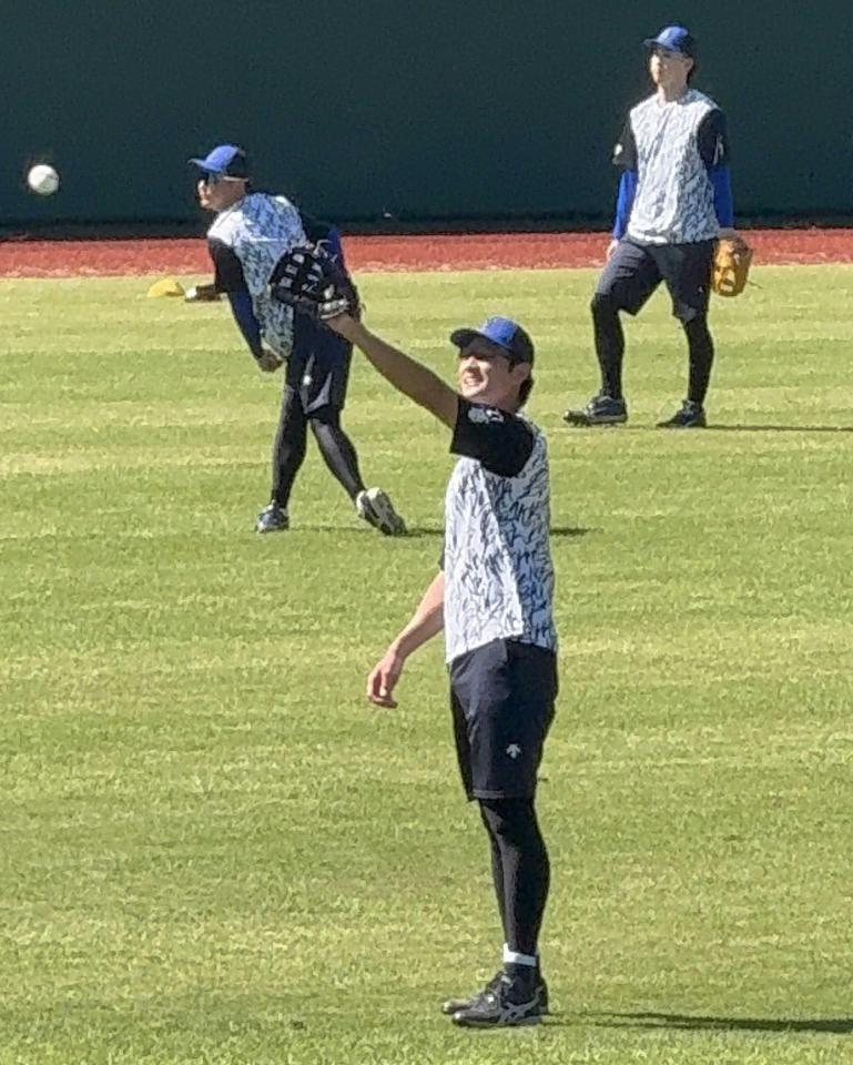 　宮崎日南で調整する藤浪（撮影は筆者）