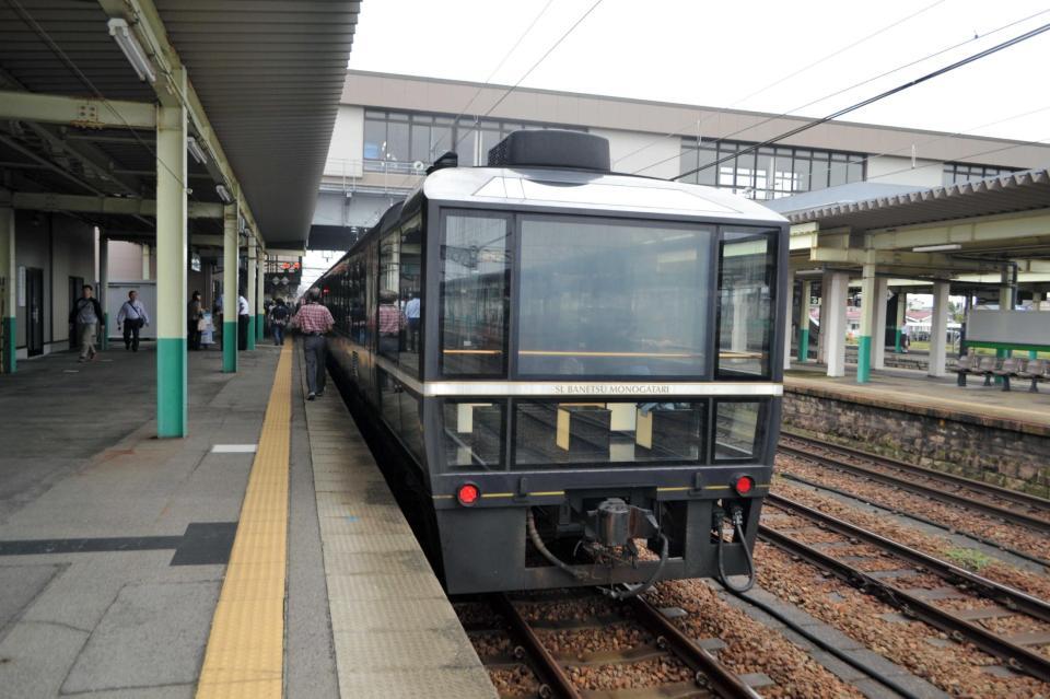 　人気の７号車　グリーン展望車