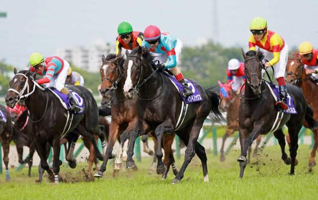 【宝塚記念】イクイノックス　大外一蹴Ｇ１・４連勝　ルメール「安心しました」　ＪＲＡ獲得賞金１０億円突破