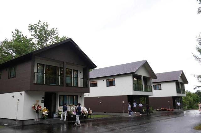 羊蹄山麓に矢作師プロデュース牧場オープン 函館からの輸送中継に利用