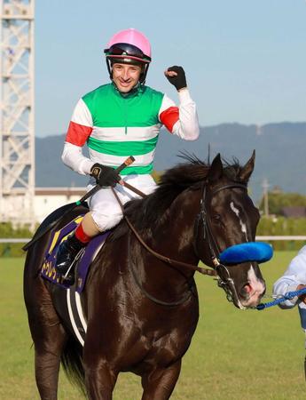 菊花賞馬ドゥレッツァが年内休養　有馬記念は見送り