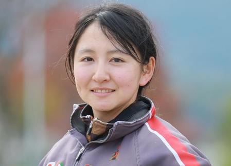 古川奈穂が今年２５勝目「減量を生かして積極的な競馬をした」