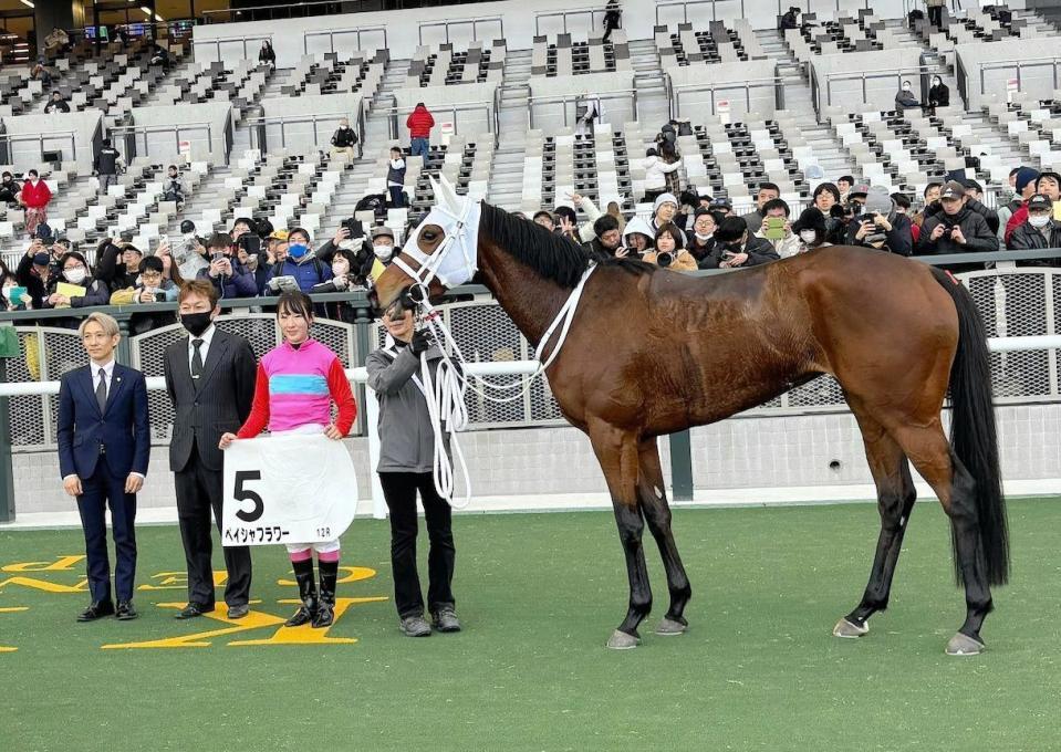 　ＪＲＡ通算８０勝目をマークした永島まなみ