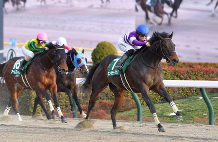 【根岸Ｓ】ダート界に新星　エンペラーワケア圧勝で重賞初挑戦初制覇　杉山晴師が東西重賞Ｖ