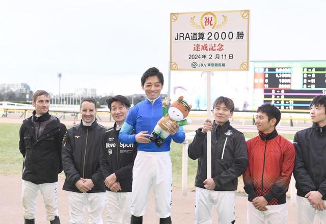 川田将雅2000勝記念ブルゾン 川田将雅2000勝記念ブルゾン 川田将雅2000勝記念ブルゾン