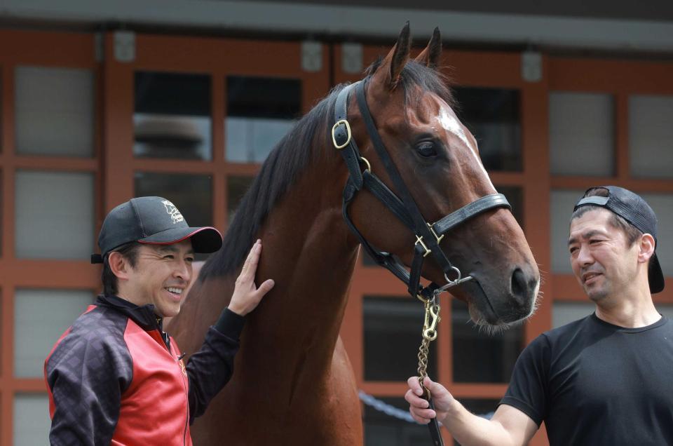 　Ｇ１に初挑戦する福永師（左）とチャンネルトンネル（撮影・石湯恒介）　