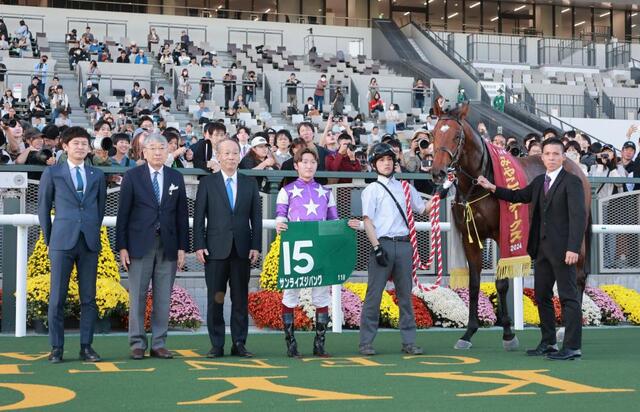 みやこＳ】サンライズジパングが重賞２勝目 鮫島駿「同世代の３歳馬が頑張っていたので」