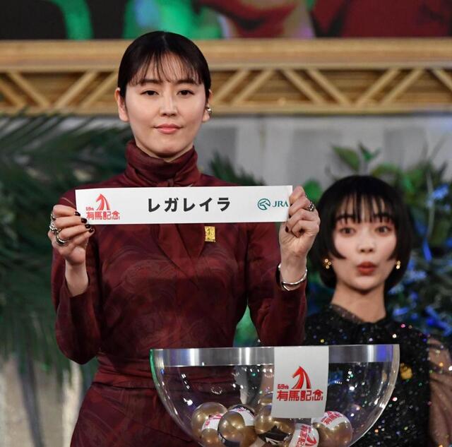 長澤まさみの神ヒキに会場騒然「なんかすいません。ビックリ