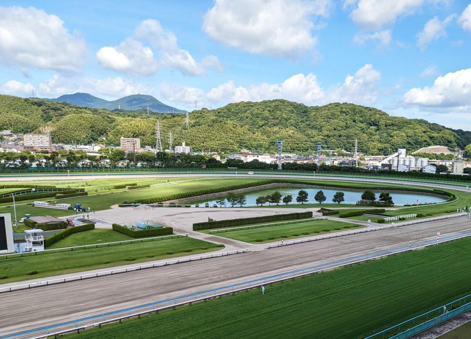 　小倉競馬場