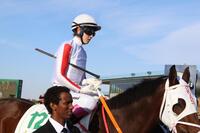 　サウジアラビアのインターナショナルジョッキーズチャレンジに騎乗した永島まなみ