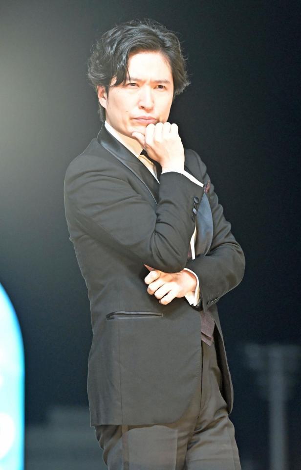 　トークショーを行った清塚信也氏（撮影・持木克友）