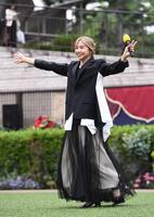 　トークショーに登場した山口智子（撮影・園田高夫）