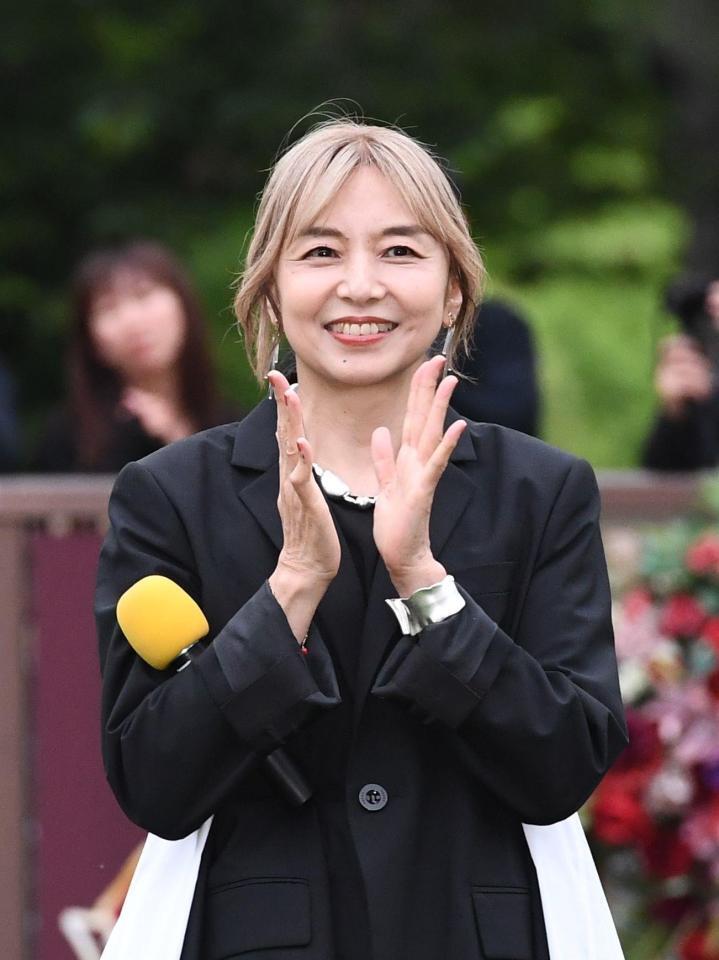 　トークショーに登場した山口智子（撮影・園田高夫）