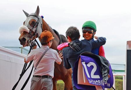 メイショウタバル夏休みへ 石橋師は初のG1タイトル反響に喜び 130件ものメールも「ジョッキーの時とは、また違うね」