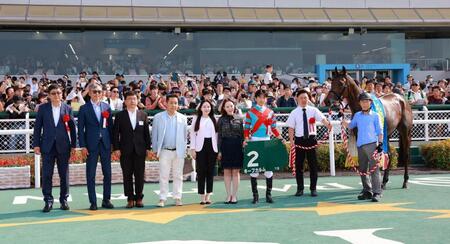 　しらさぎＳを制したキープカルム（撮影・石湯恒介）