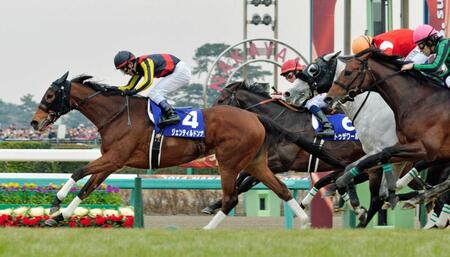 有馬記念を制したジェンティルドンナ＝２０１４年１２月