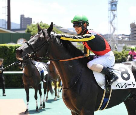 　快勝デビューを飾ったベレシートと北村友