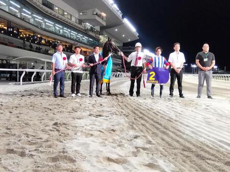 【地方競馬】スパーキングSC リンゾウチャネルがうれしい南関重賞を初制覇 安藤洋はど派手なガッツポーズで「そりゃあ、うれしいですよ」と満面の笑み