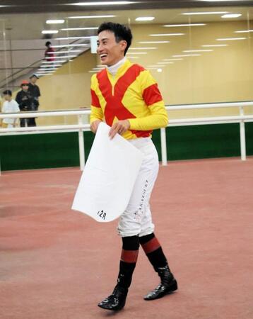 帰国後初勝利を挙げた富田