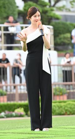 　トークショーを行った松本若菜（撮影・持木克友）