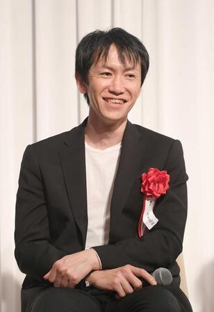 　プライベートの一面も紹介した五十嵐（撮影・園田高夫）