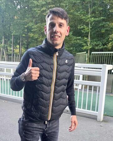 　凱旋門賞でルファールに騎乗するＣ・デムーロ