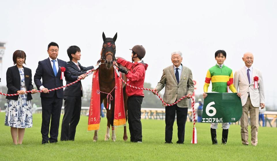 　サウジアラビアＲＣを制したエコロアルバと坂井（撮影・持木克友）