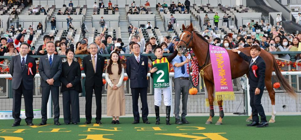 　ファンタジーＳを制したフェスティバルヒル（撮影・石湯恒介）