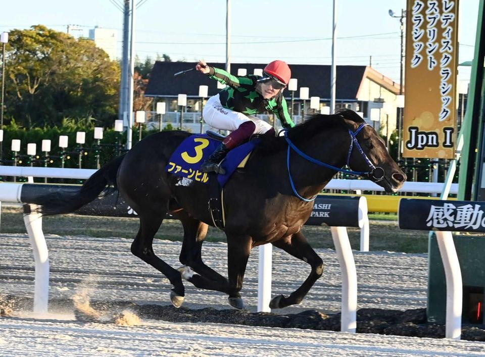 　１０ＲＪＢＣスプリントを制したファーンヒル＝船橋競馬場（撮影・持木克友）