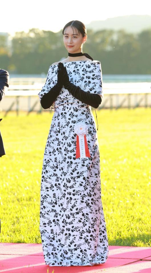 　プレゼンターの山本美月（撮影・石湯恒介）