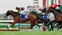 　引退レースとなった有馬記念を制するジェンティルドンナ＝２０１４年１２月２８日