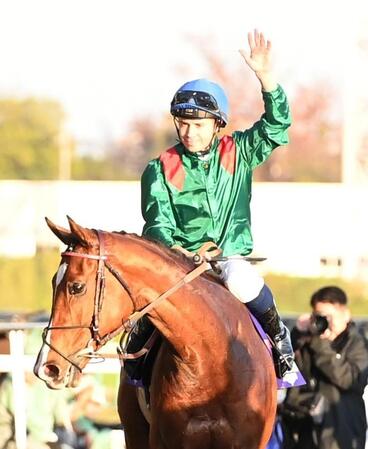 ジャパンＣを制したカランダガンと鞍上のバルザローナ