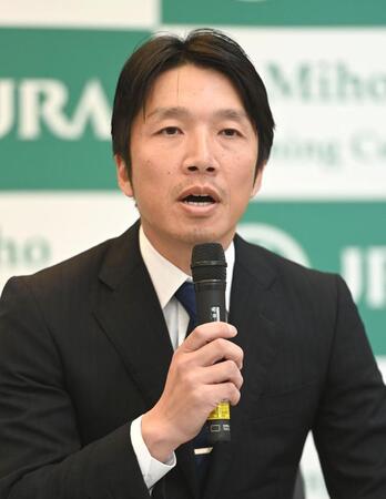 三樹祐輔助手が調教師試験合格 ロゴタイプなど担当 理想は矢野師「愛されるスターホースを育てたい」