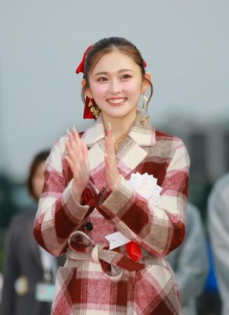 　プレゼンターを務めるゆうちゃみ（撮影・石湯恒介）