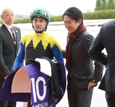 【朝日杯ＦＳ】ダイヤモンドノット　がしぶとく粘って２着　福永師「うまく乗ってくれました。勝った馬が強かった」