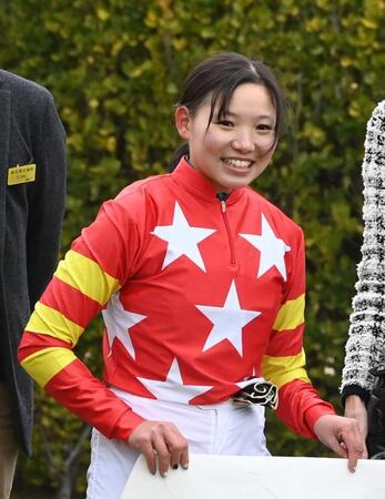 　２歳未勝利をコウジハラで制した小林美駒（撮影・園田高夫）