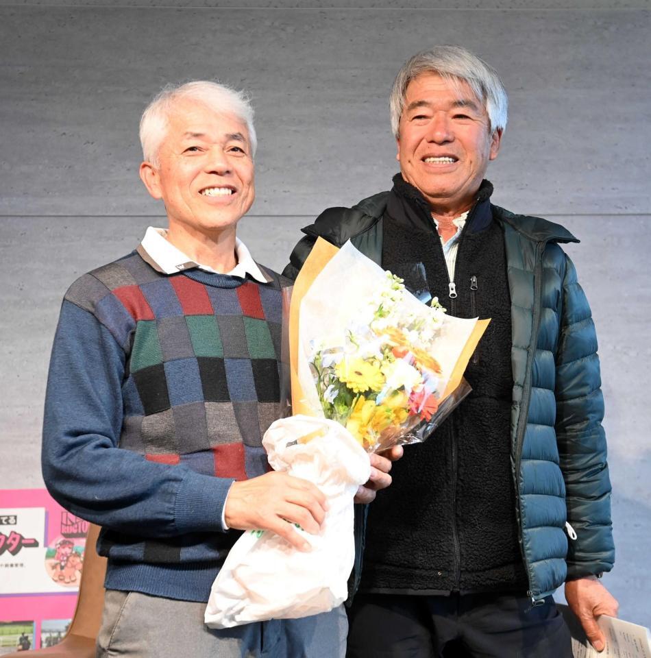 　トークショーを行った国枝師（左）と藤沢和雄氏