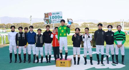 ＪＲＡ通算１０００勝を達成した北村友一（撮影・石湯恒介）
