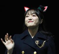 「ウマ娘　プリティーダービー」のコラボトークショーで笑顔を見せるラヴズオンリーユー役の久保田未夢