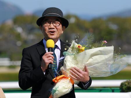 思い出を語る佐々木晶三師（撮影・石湯恒介）