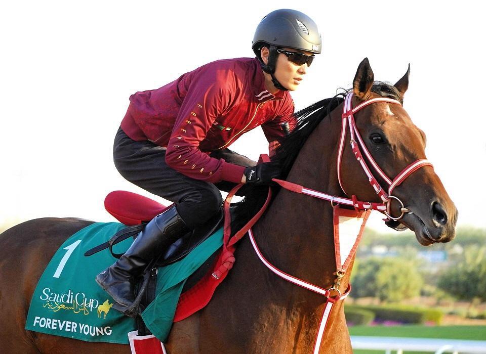 フォーエバーヤング（撮影・平松さとし）