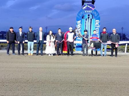 重賞４連勝で桜花賞を制したアンジュルナ