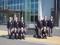 修了会見を行った地方競馬第１０７期騎手候補生たち