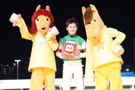 京浜盃を制した西村