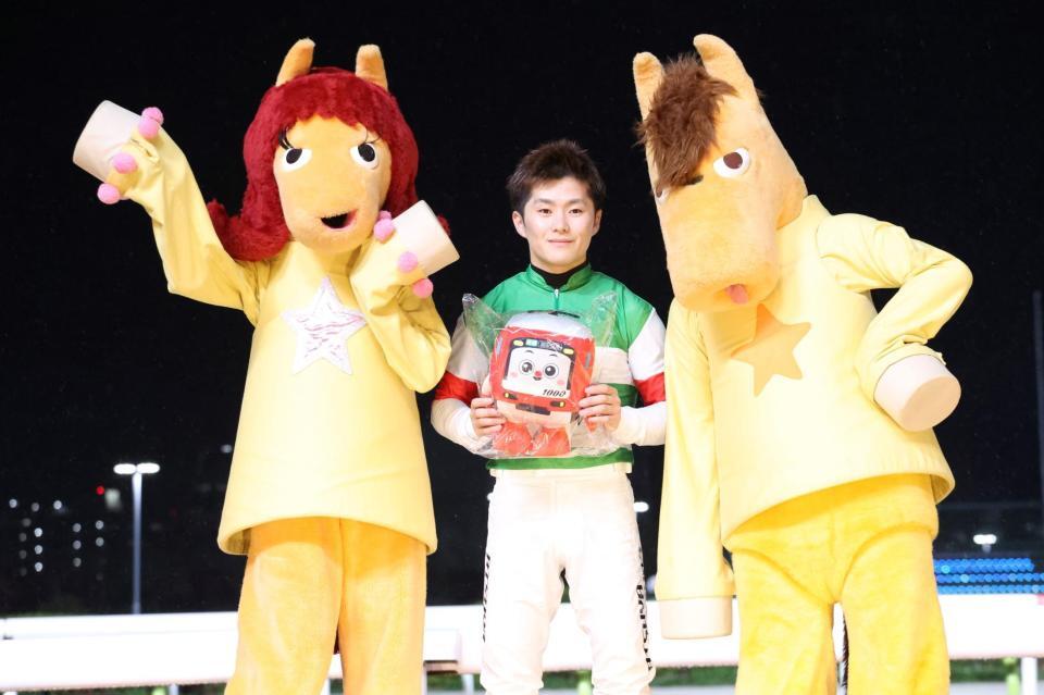京浜盃を制した西村