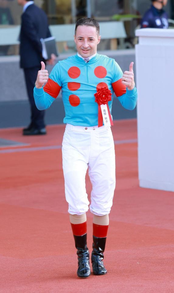 阪神牝馬Ｓを制したルメール（撮影・石湯恒介）