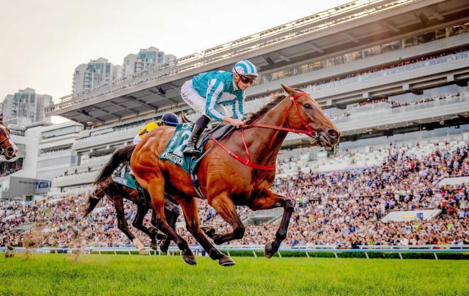 　当レースＶ４を飾ったロマンチックウォリアー　©Ｔｈｅ　Ｈｏｎｇ　Ｋｏｎｇ　Ｊｏｃｋｅｙ　Ｃｌｕｂ