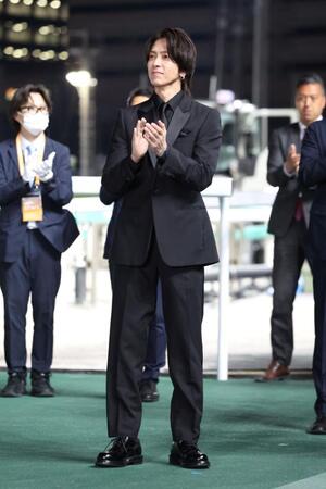 特別プレゼンターとして登壇した山下智久